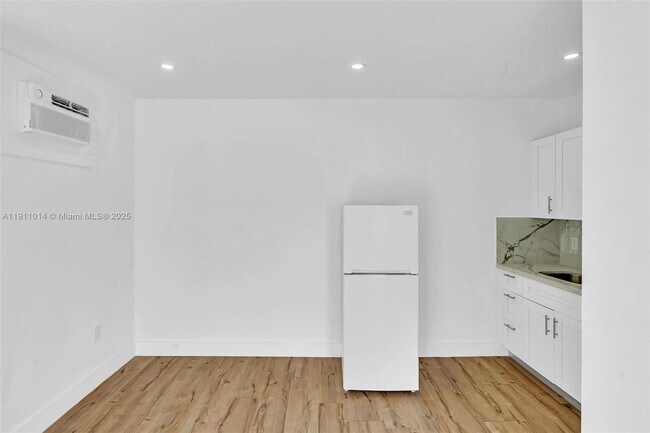 Photo - 1623 NW 16th Terrace Unidad 3