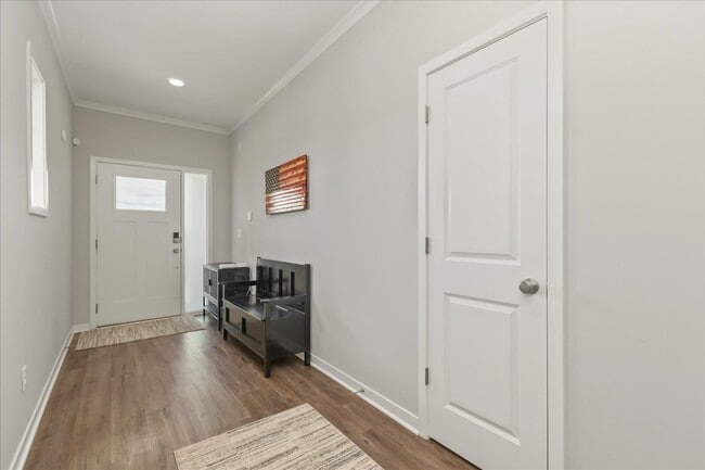 Photo - 1095 N Findley St