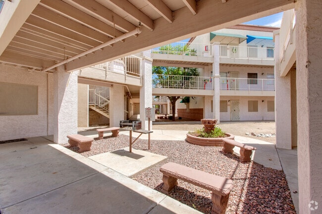 Building Photo - 12123 W Bell Rd Unit 219 Rental