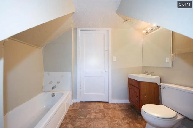 Photo - 2728 W Madison St