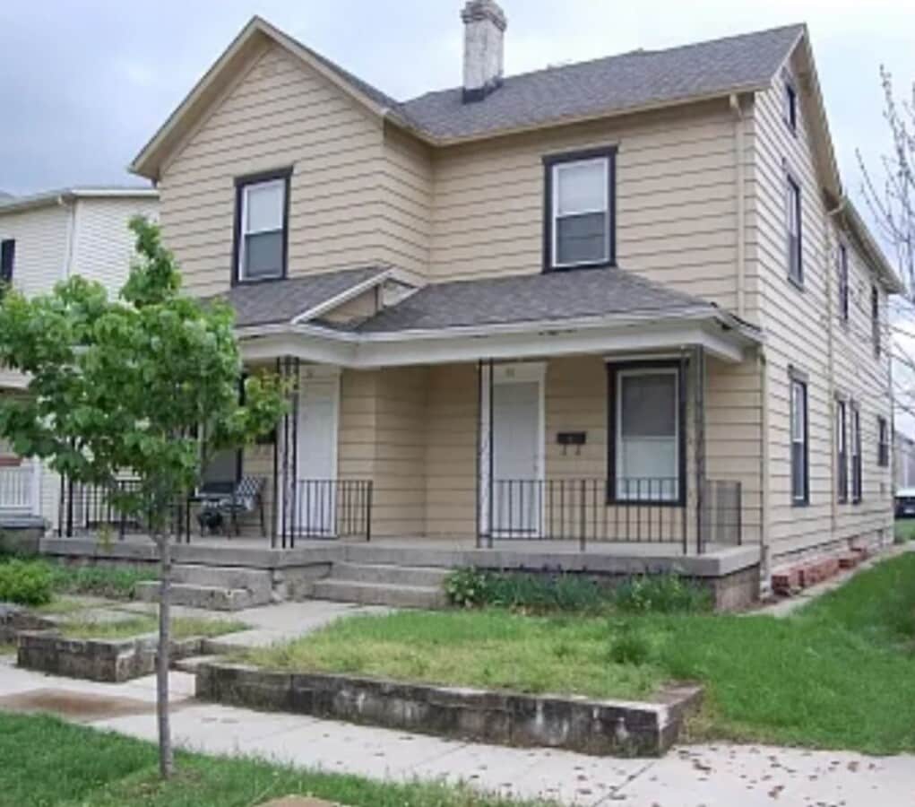30-32 Frank - 30-32 Frank Apartment Unit 32 Frank