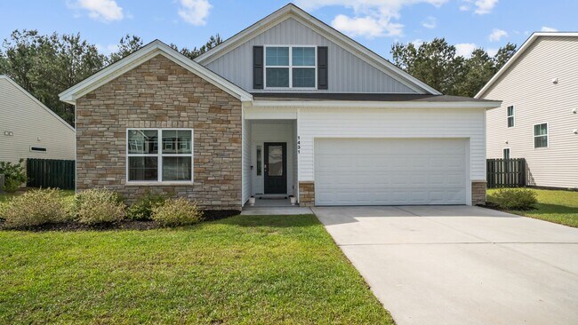 Photo - Beautiful 4-Bedroom Home in The Commons Featuring a Convenient Floor Plan