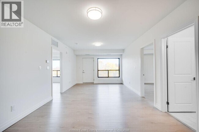 Photo - 3290 Stella Crescent Unité 603