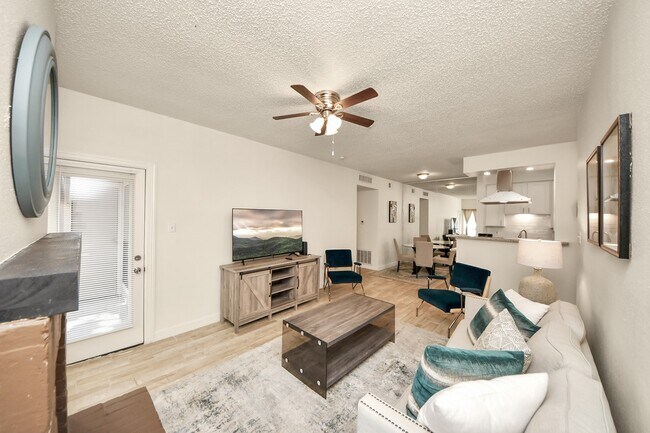 Photo - 7950 N Stadium Dr Unidad 167