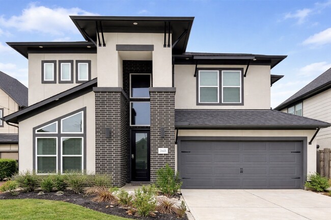 Building Photo - 31426 Warm Kindling Wy