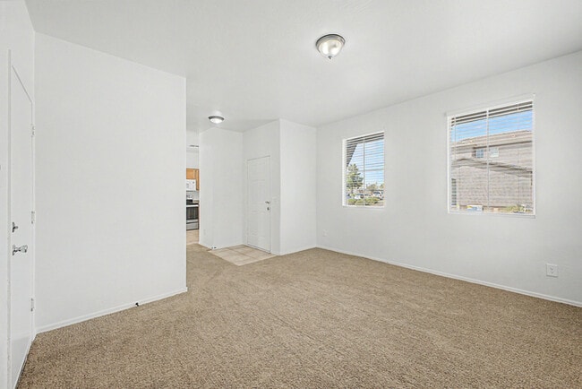 Photo - 5113 W Fulton St
