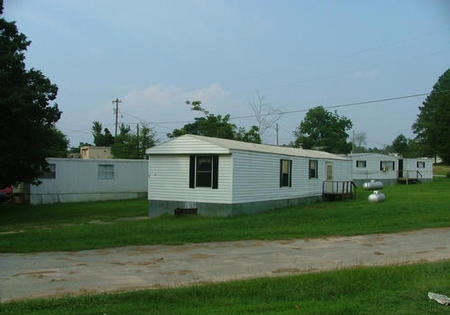 Photo - Howard's Mobile Home Park