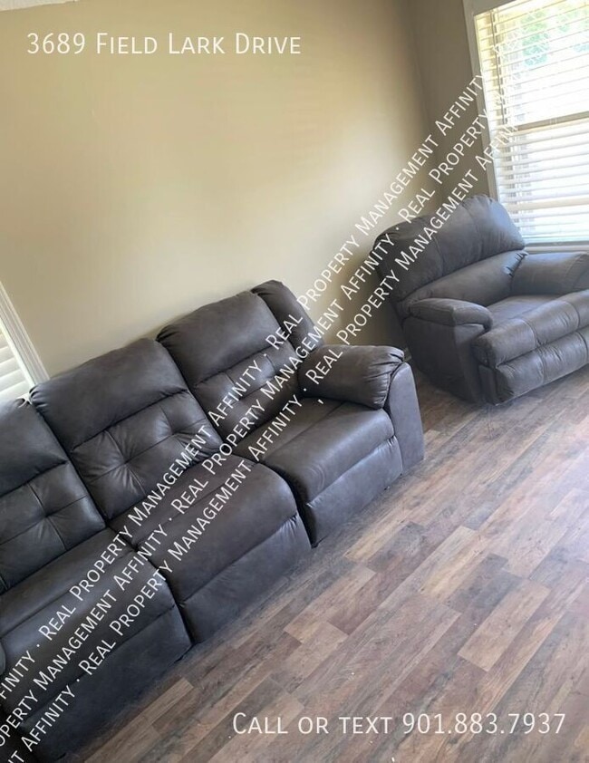 Photo - 3689 Fieldlark Dr