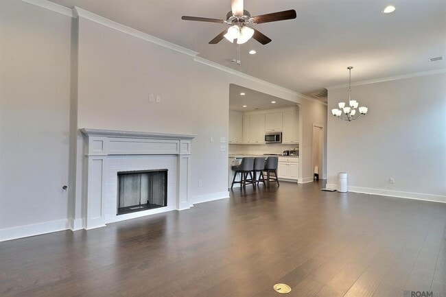 Photo - 4 Bedroom House in Central