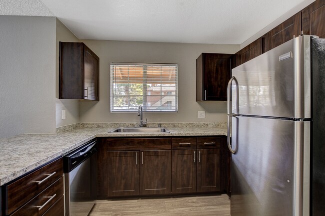 Photo - Invitational Apartments