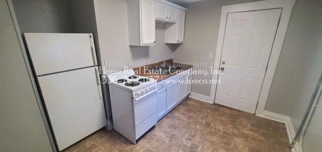 Photo - 2712 Ludwig St