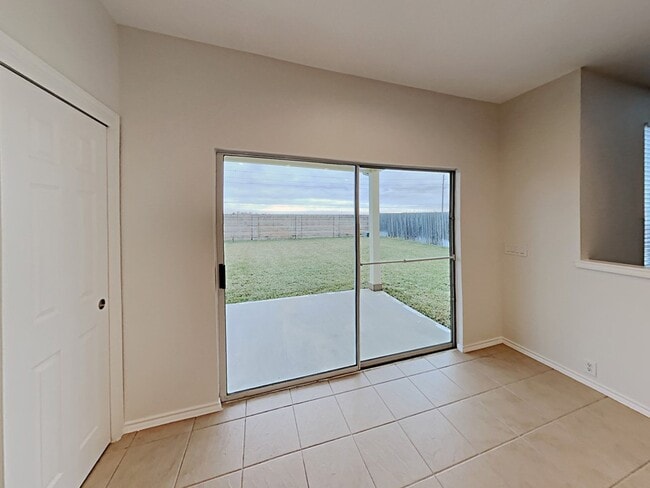 Photo - 26139 Flinton Dr