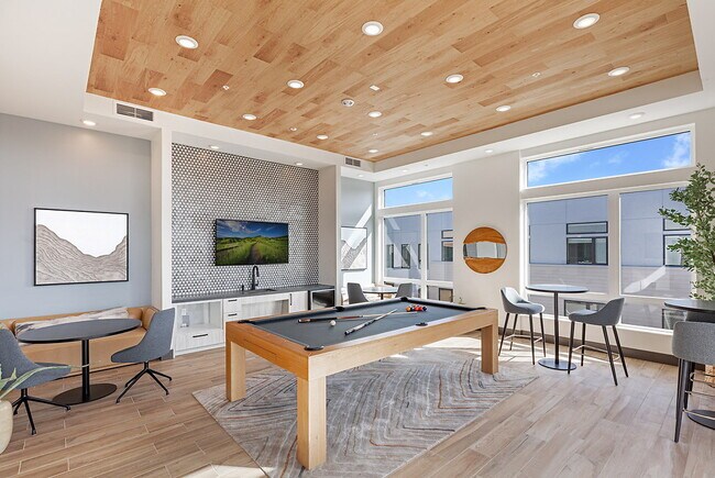 Photo - Maxwell Sunnyvale