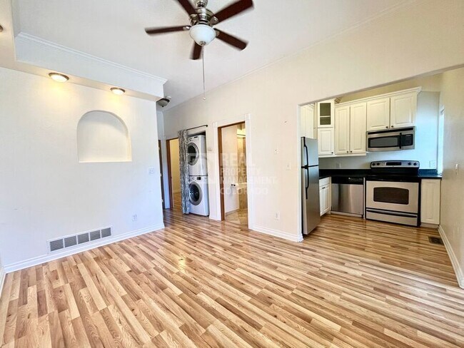 Photo - 3127 N Downing St