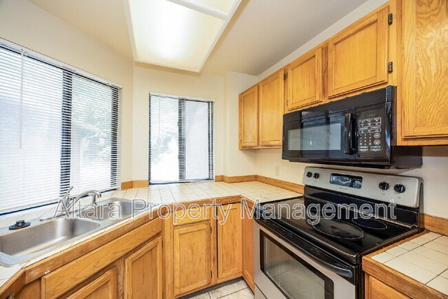 Photo - 4210 Autumn Heights Dr