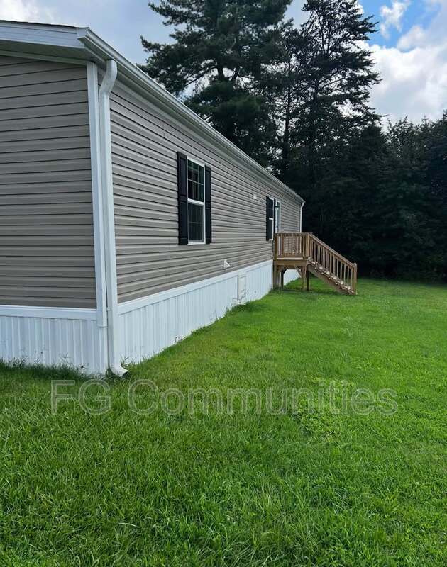 Photo - 141 David Dr