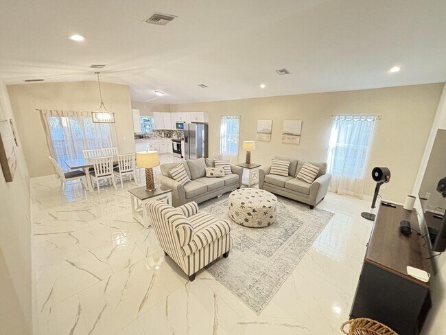 Photo - 1330 28th Ave