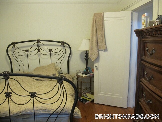 Photo - 70 Chiswick Rd Unidad 22