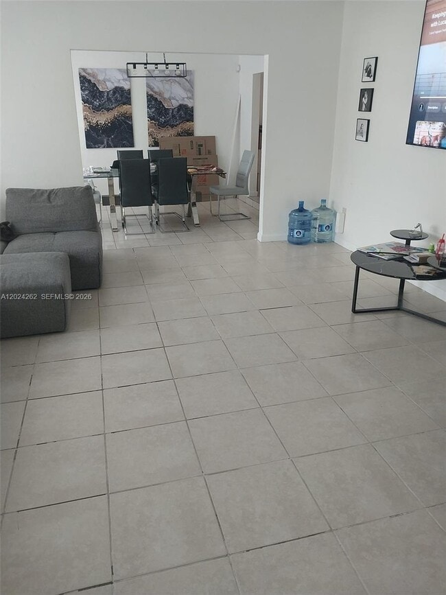 Photo - 2034 NW 93rd St