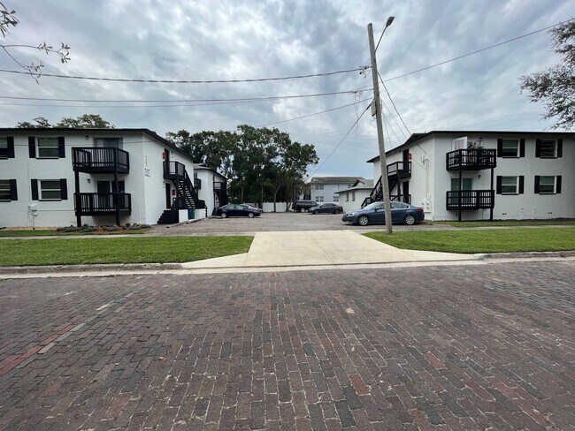 Photo - Port Tampa Flats Apartamentos