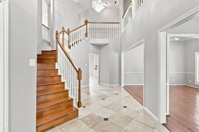 Photo - 24622 Okehampton Dr