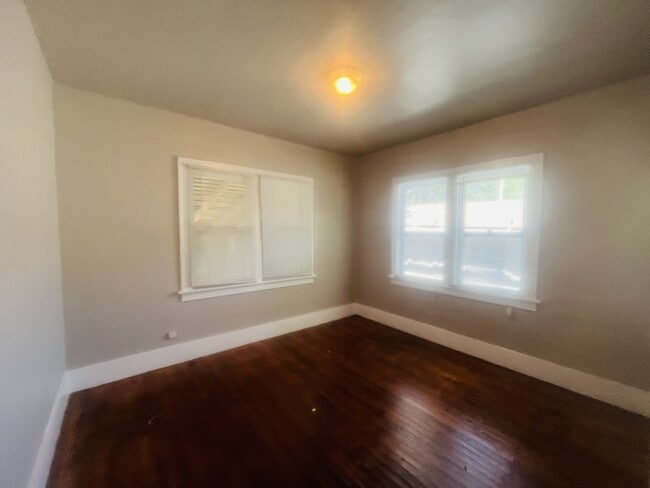 Photo - 1829 W Park Pl Casa