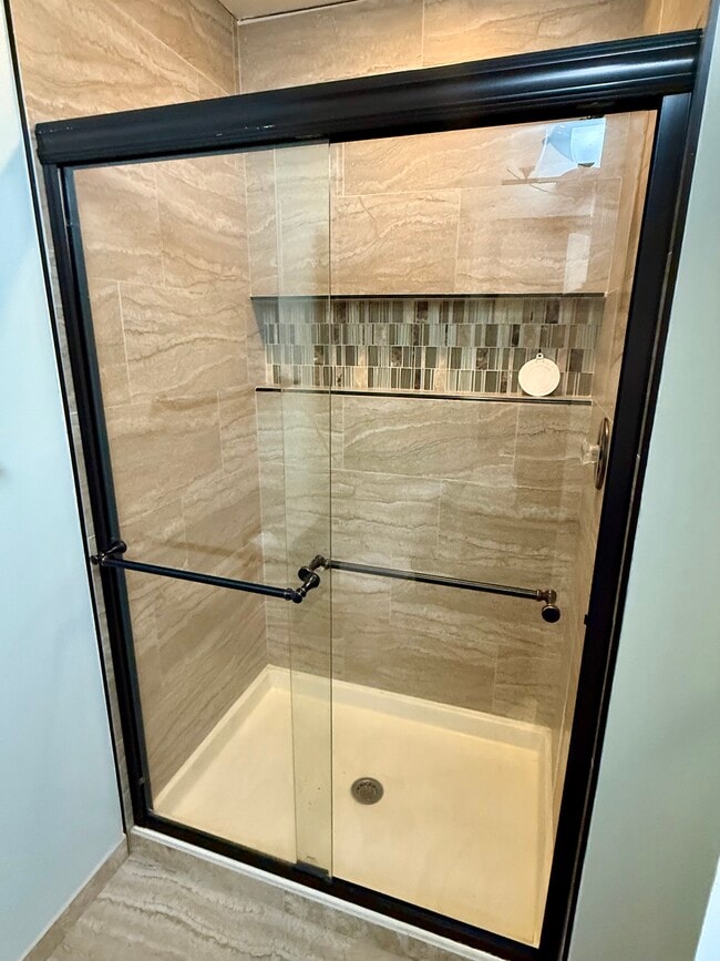 Photo - 500 W Mohawk Trail