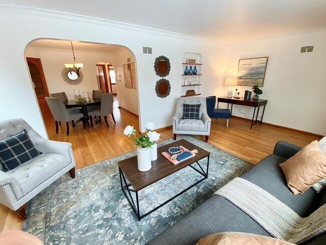 Photo - 2787 N Sholes Ave