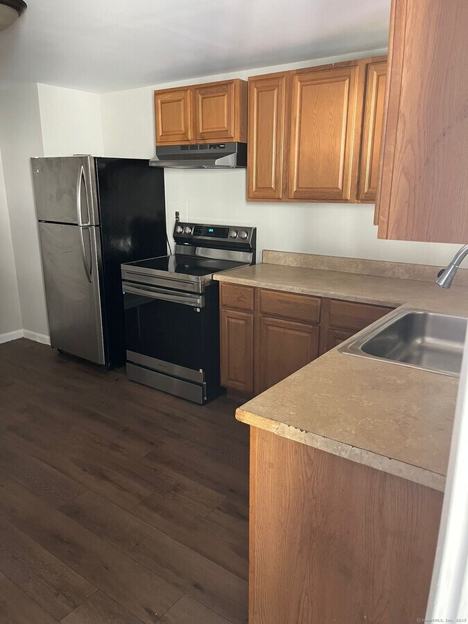 Photo - 49 6th St Apartment