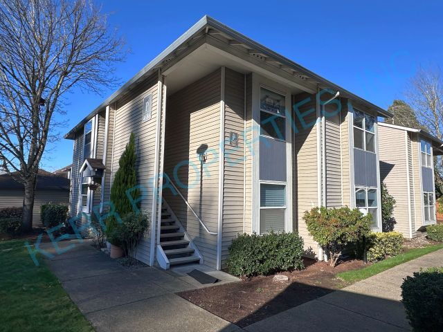 Building Photo - 4686 W Powell Blvd Unit 241