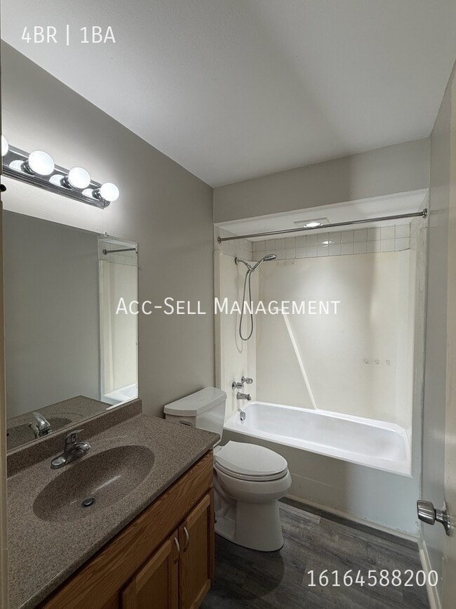 Photo - 5227 Rich St