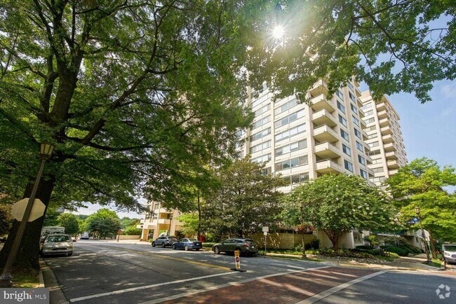 Building Photo - 5500 Friendship Blvd Unit 1801N Rental