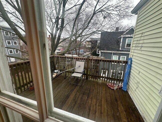50 Derby St Unit 3