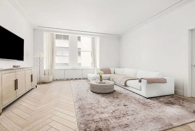 Photo - 55 Wall St Unit 2732