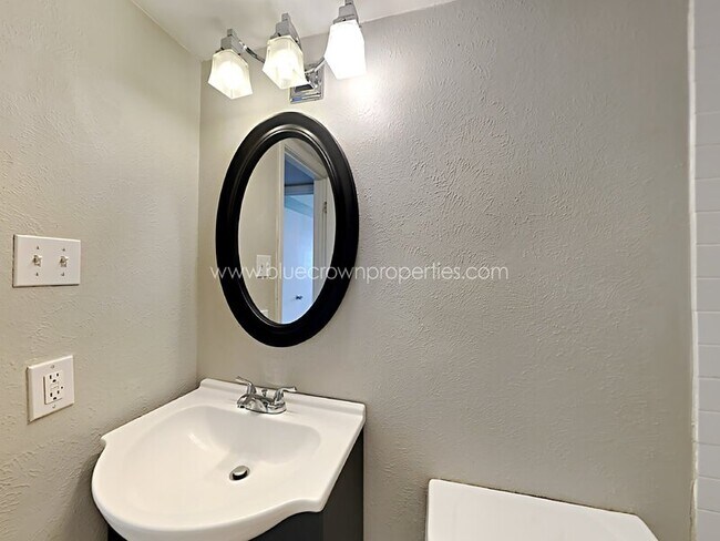 Photo - 5105 Skillman St Unidad Apt 120E