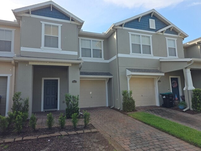 Building Photo - 16661 Cedar Crest Dr
