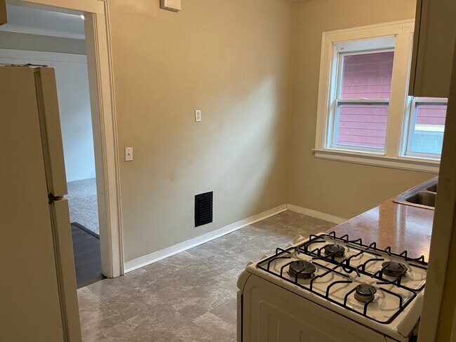 Photo - 1732 Saint Paul St