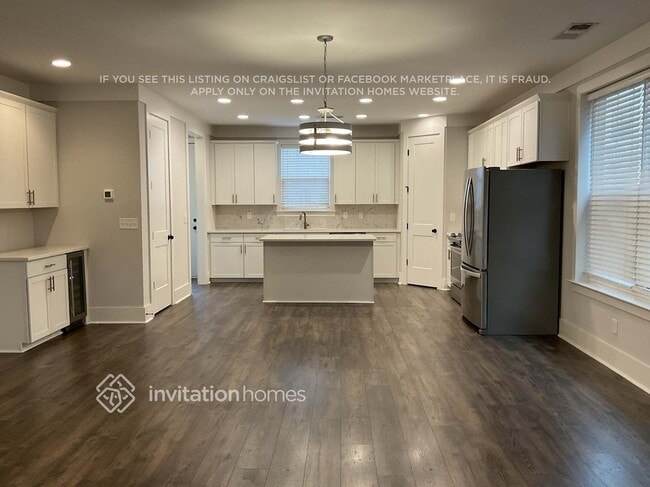 Photo - 1204 49th Ave N