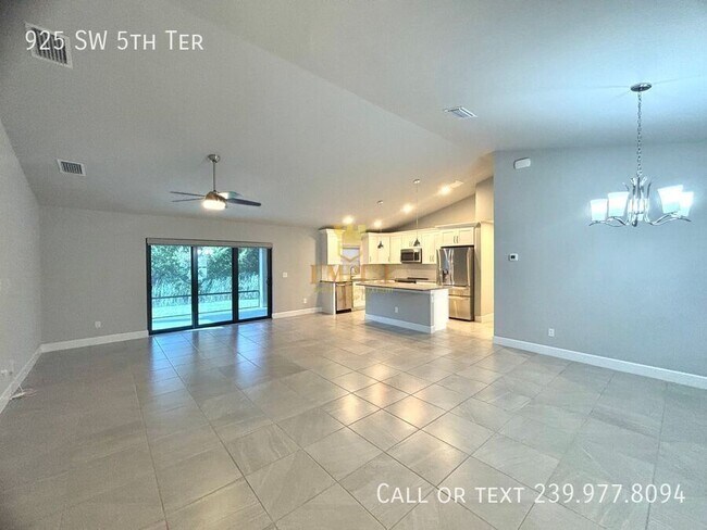 Photo - 925 SW 5th Terrace