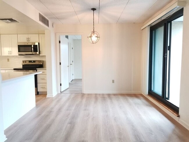 Photo - 85 Brainerd Rd Unit 302