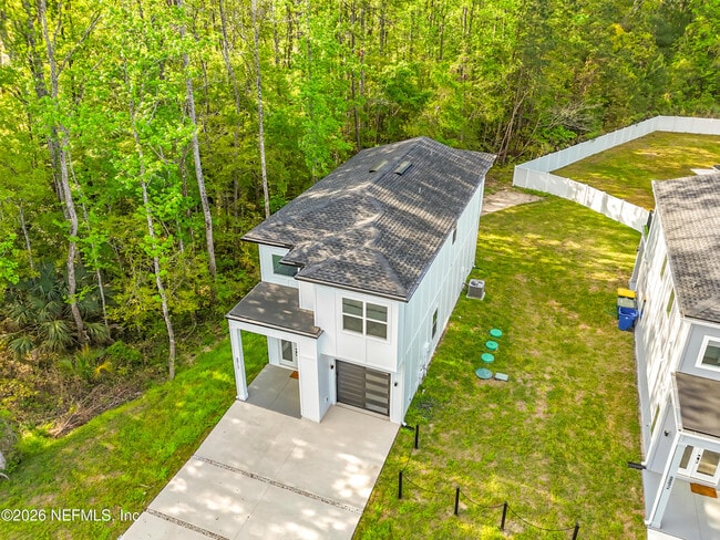 Photo - 8912 Hogan Rd