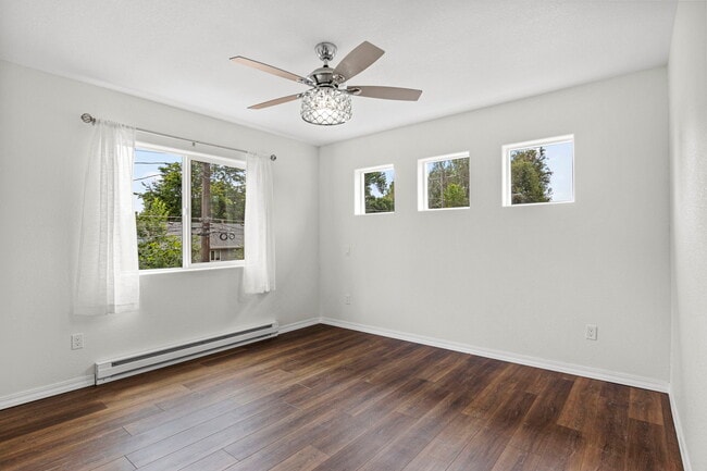 Photo - 809 Columbia St