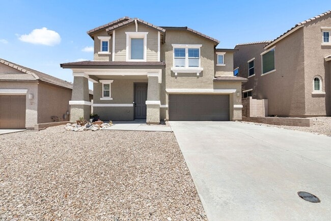 4 Bedroom Home with Community Pool in Vail... - 4 Bedroom Home with Community Pool in Vail...