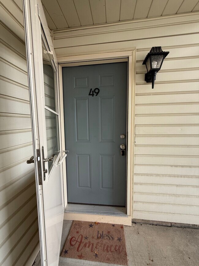 Photo - 49 Joyner Ct