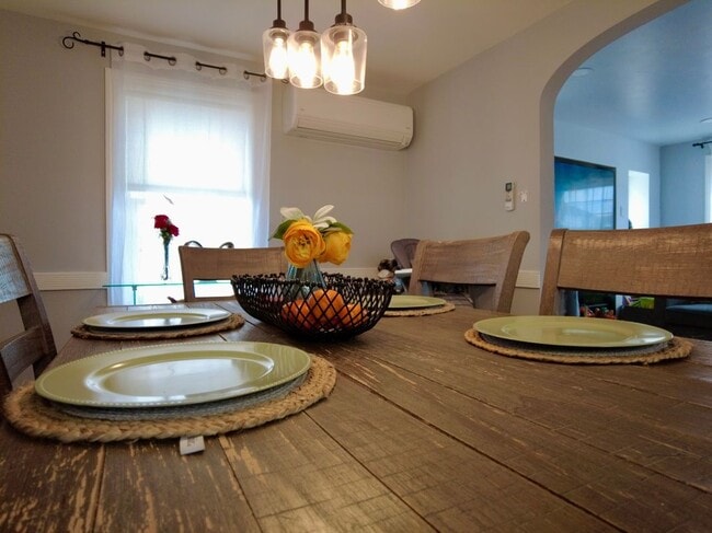 Photo - 80 Mauran St