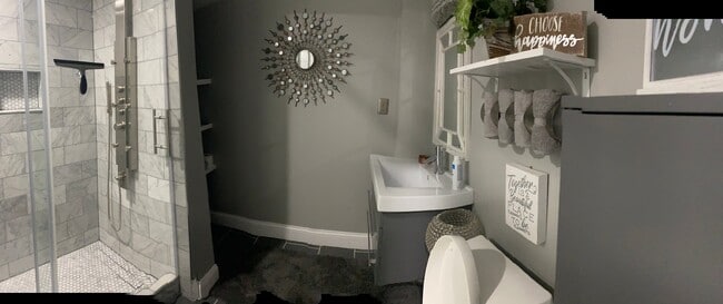 Building Photo - 15402 Jenkins Ridge Rd