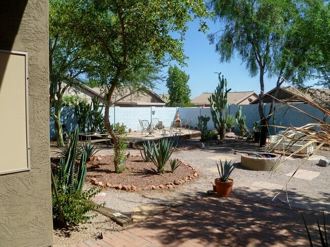 Photo - Great 3bdrm plus in Gated Community in Johnson Ranch