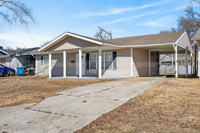 Building Photo - 811 St Thomas Ln