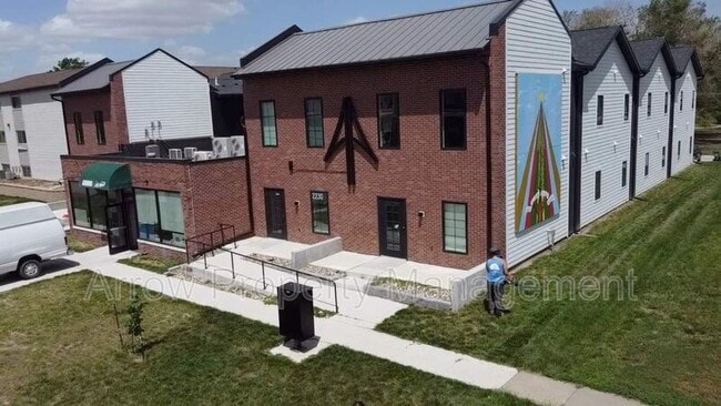 Building Photo - 2230 R St Unit 12