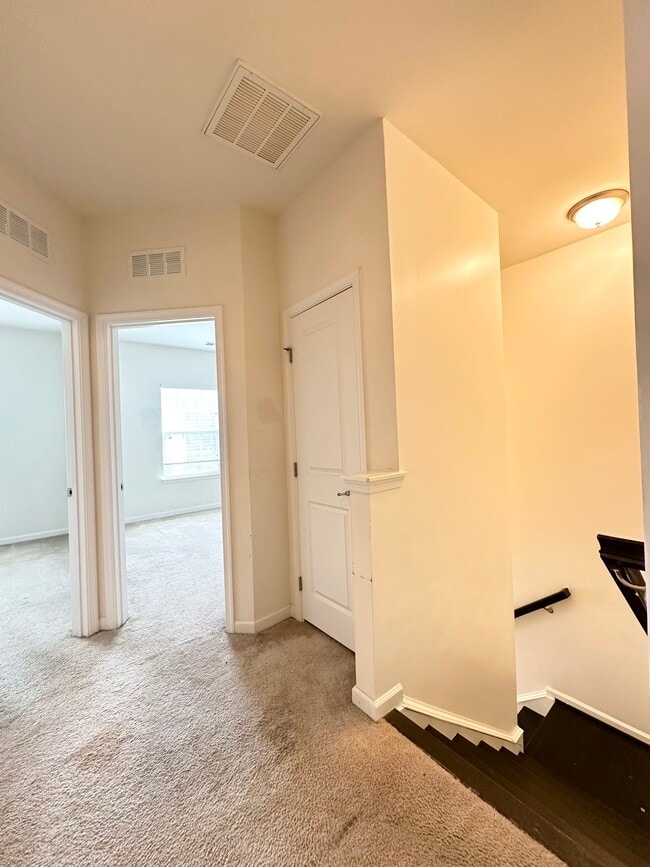 Photo - 6314 Halsted Ave
